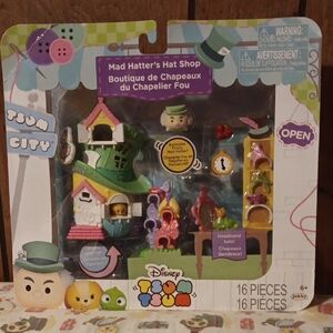 Disney Tsum Tsum Mad Hatter's Hat Shop Playset